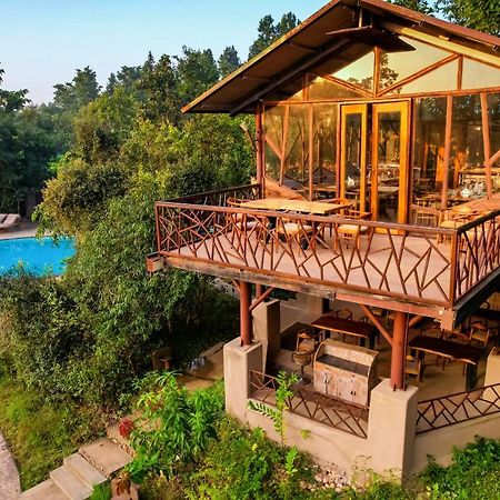 Kanha Jungle Camp Экстерьер фото